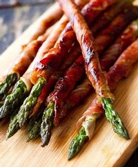 Prosciutto-Wrapped Asparagus. Photo credit and recipe from Eat Drink Paleo blog.
